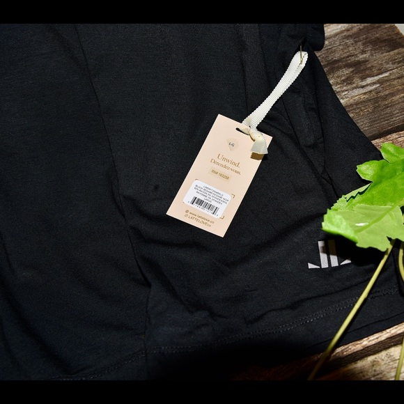 Lattelove Quality Oversized Boxy Black T Shirt size Large NWT - Picture 3 of 6